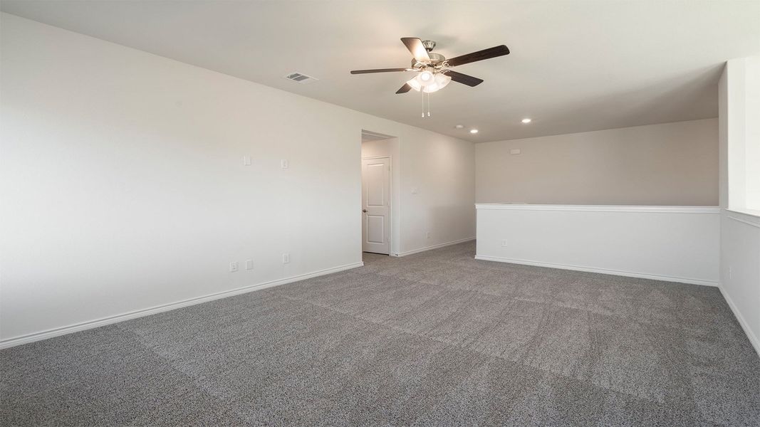 Spacious, unfurnished interior of a new home in The Preserve at Forum, Grand Prairie (Image 18).