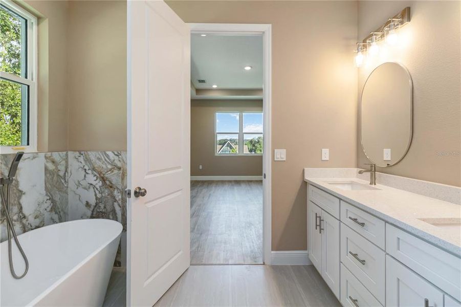 Furnished interior view inside a new home in , Clermont (Image 6).