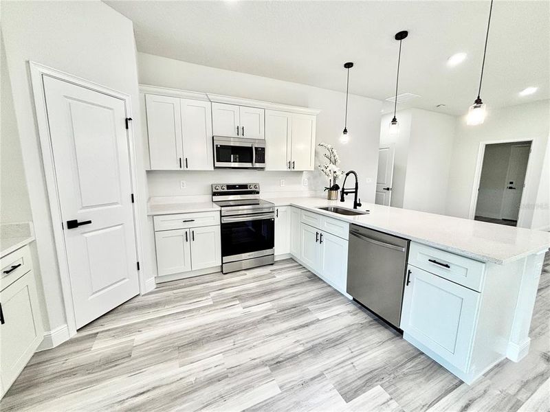 Furnished interior view inside a new home in , Ocala (Image 10).