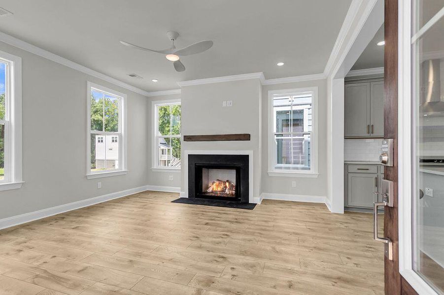 Spacious, unfurnished interior of a new home in Heron Preserve, Hanahan (Image 16).
