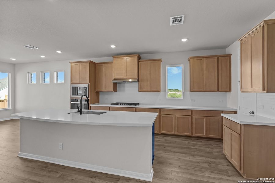 Furnished interior view inside a new home in Mayfair 60', New Braunfels (Image 8).