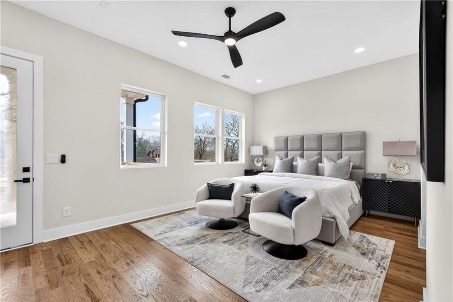Furnished interior view inside a new home in , Atlanta (Image 20).