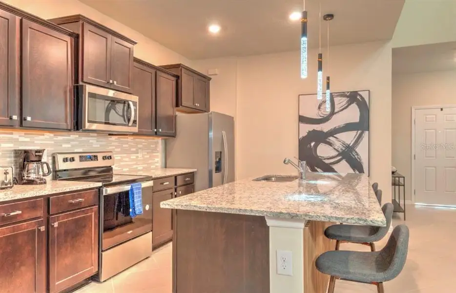 Furnished interior view inside a new home in , Clermont (Image 10).