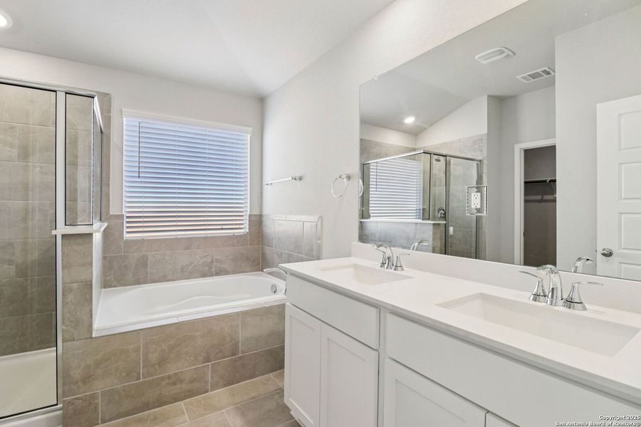 Furnished interior view inside a new home in Estancia Ranch - Premier Series, San Antonio (Image 8).