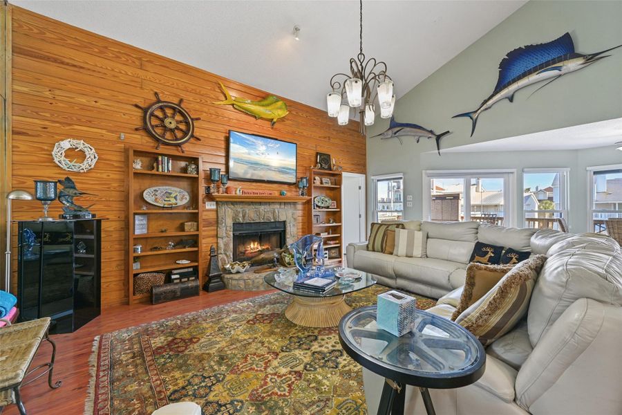Furnished interior view inside a new home in , Galveston (Image 24).