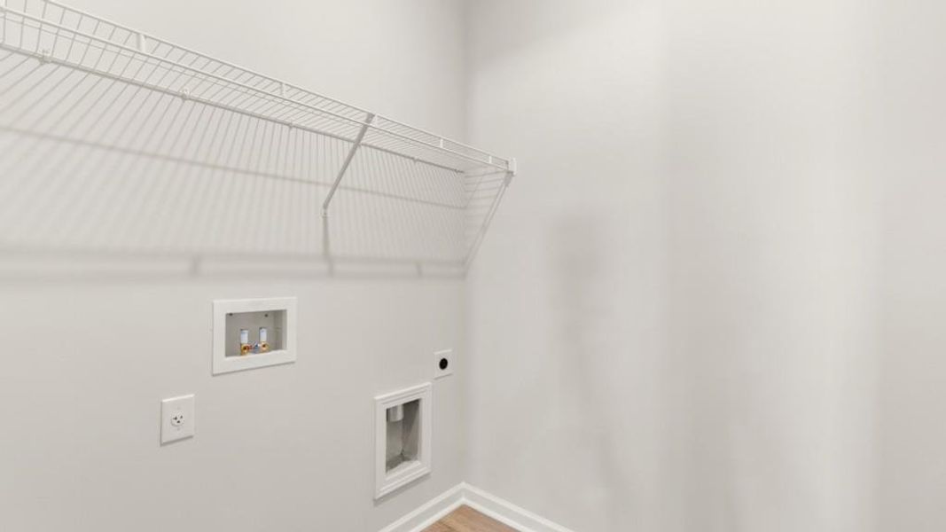 Spacious, unfurnished interior of a new home in Sheffield Highlands, Dallas (Image 26). Spacious, unfurnished interior of a new home in Sheffield Highlands, Dallas (Image 26).