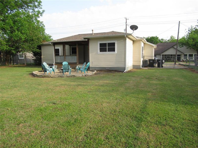 Exterior details and patio area of a home in , Caddo Mills (Image 23).