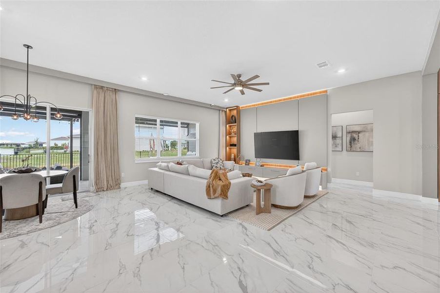 Furnished interior view inside a new home in , Orlando (Image 33).
