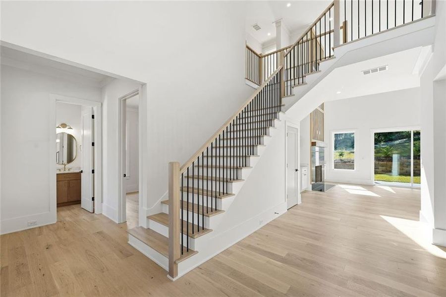 Spacious, unfurnished interior of a new home in , Monroe (Image 18).