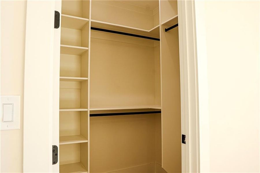 Image 71 of a home in .