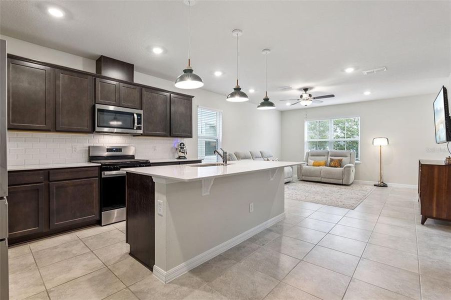 Furnished interior view inside a new home in , Apopka (Image 7).