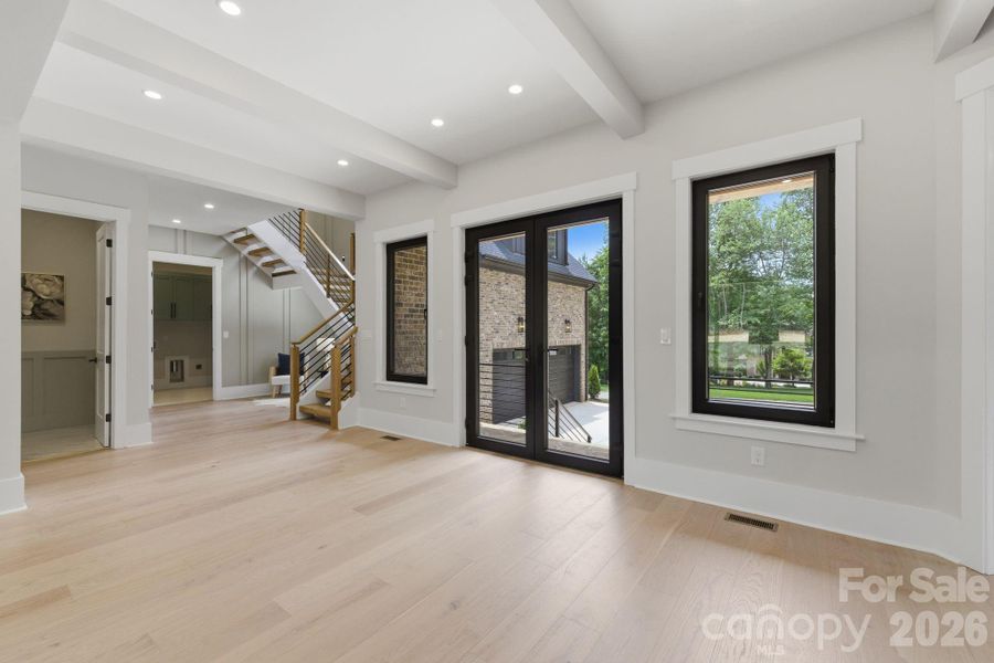 Foyer Foyer