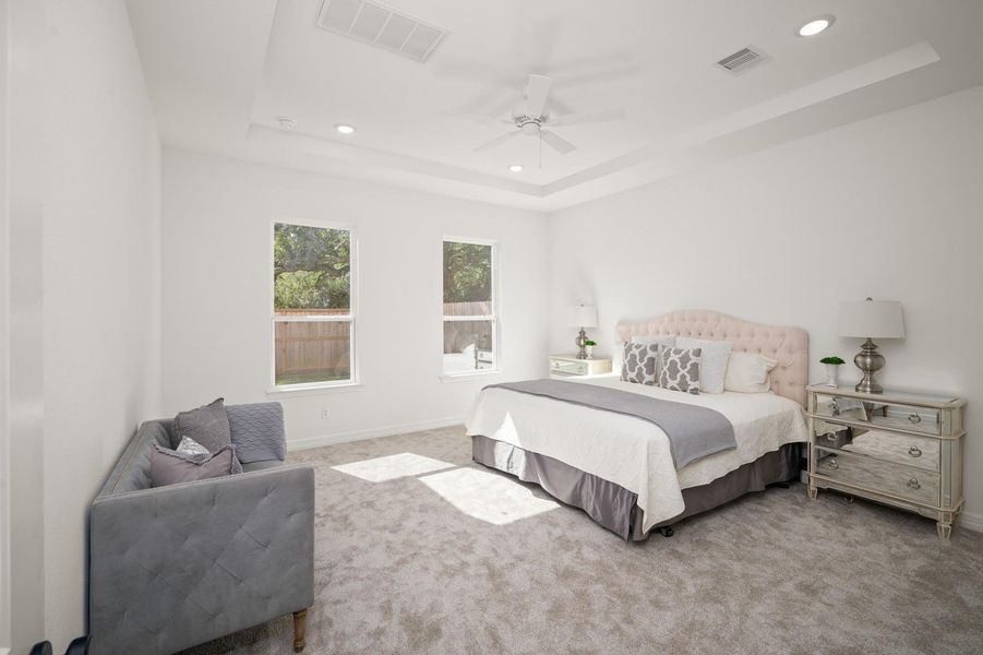 Furnished interior view inside a new home in , Missouri City (Image 18).