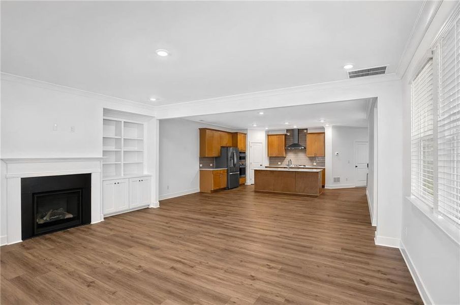 Spacious, unfurnished interior of a new home in Estates at Yellow Creek, Cumming (Image 11).