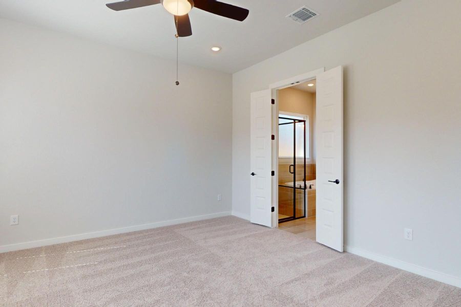 Spacious, unfurnished interior of a new home in Cascades at Onion Creek, Austin (Image 17). Spacious, unfurnished interior of a new home in Cascades at Onion Creek, Austin (Image 17).