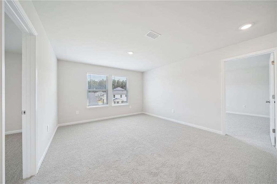 Spacious, unfurnished interior of a new home in Parkside at Grayson, Grayson (Image 29).