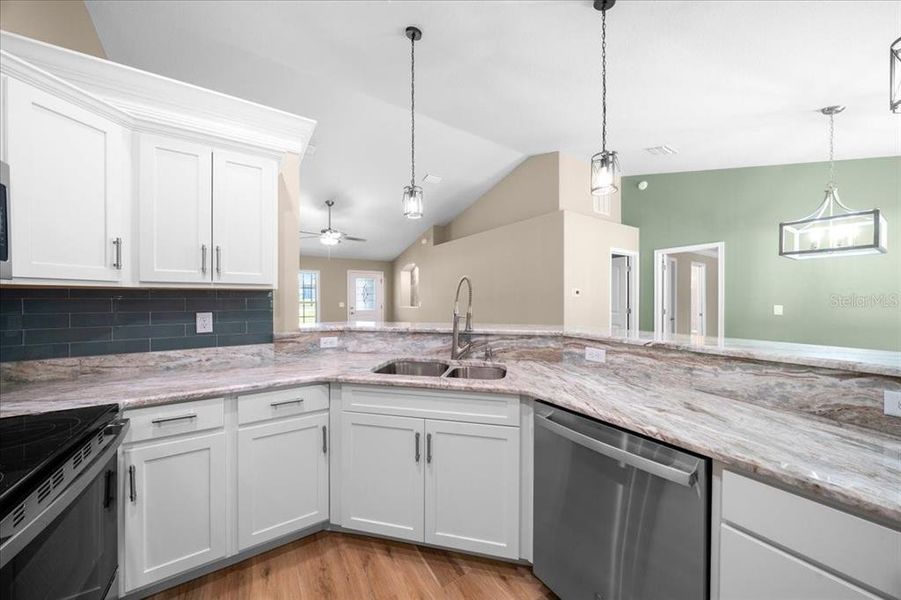 Furnished interior view inside a new home in , Dunnellon (Image 6).