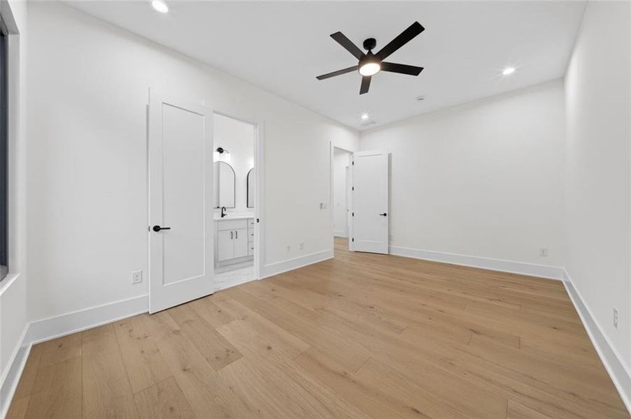 Spacious, unfurnished interior of a new home in , Auburn (Image 47). Spacious, unfurnished interior of a new home in , Auburn (Image 47).
