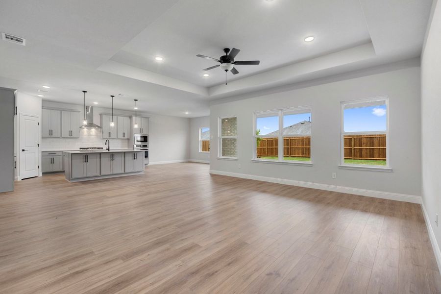Spacious, unfurnished interior of a new home in Waverly Estates, Nevada (Image 61).