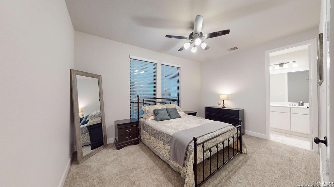 Furnished interior view inside a new home in Weston Oaks 55', San Antonio (Image 41).