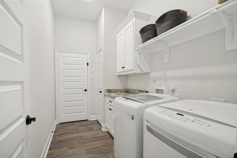 Furnished interior view inside a new home in , McLendon-Chisholm (Image 30). Furnished interior view inside a new home in , McLendon-Chisholm (Image 30).