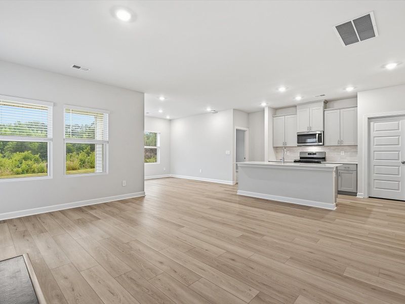 Spacious, unfurnished interior of a new home in Vickery Station, Woodruff (Image 13). Spacious, unfurnished interior of a new home in Vickery Station, Woodruff (Image 13).