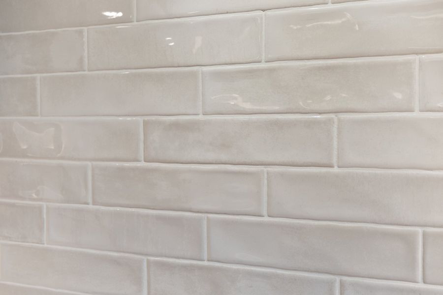 Representative interior finishes for a home built from the The Emerson by RobuckHomes in Stonehenge, Raleigh (Image 145).