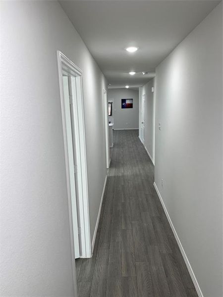 Spacious, unfurnished interior of a new home in Tolar Oaks, Tolar (Image 18).