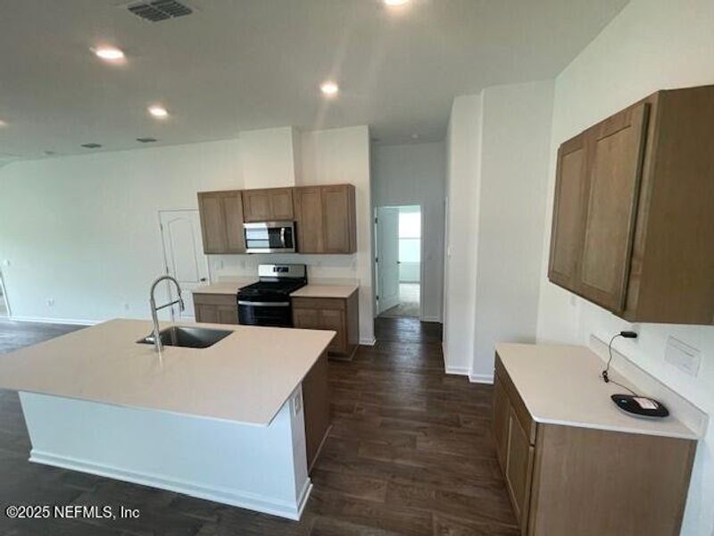 Furnished interior view inside a new home in Grand Reserve, Bunnell (Image 15). Furnished interior view inside a new home in Grand Reserve, Bunnell (Image 15).