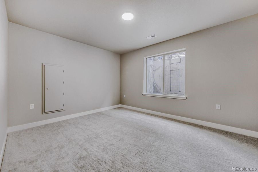 Spacious, unfurnished interior of a new home in Knolls, Westminster (Image 24). Spacious, unfurnished interior of a new home in Knolls, Westminster (Image 24).