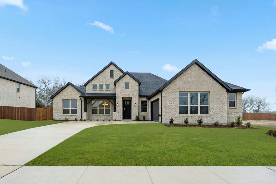 Representative exterior photo of a completed home built from the Lodge (Courtyard) by Kindred Homes in Kentsdale Farms, DeSoto, TX (Image 32).