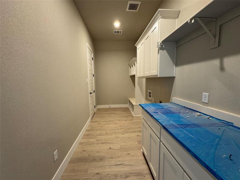 Furnished interior view inside a new home in Coyote Crossing, Godley (Image 1). Furnished interior view inside a new home in Coyote Crossing, Godley (Image 1).