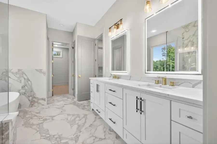 Furnished interior view inside a new home in The Manors, Jefferson (Image 19).