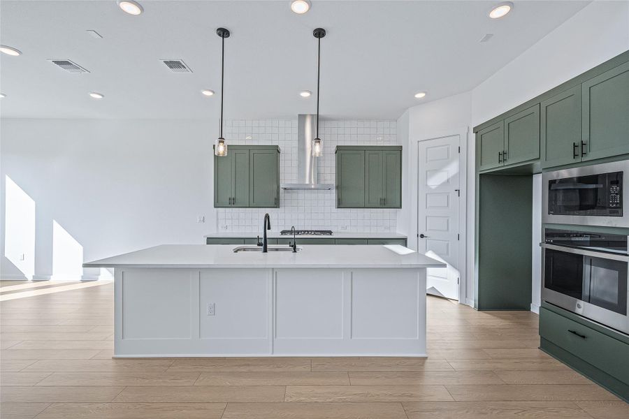 Furnished interior view inside a new home in , Buda (Image 13).