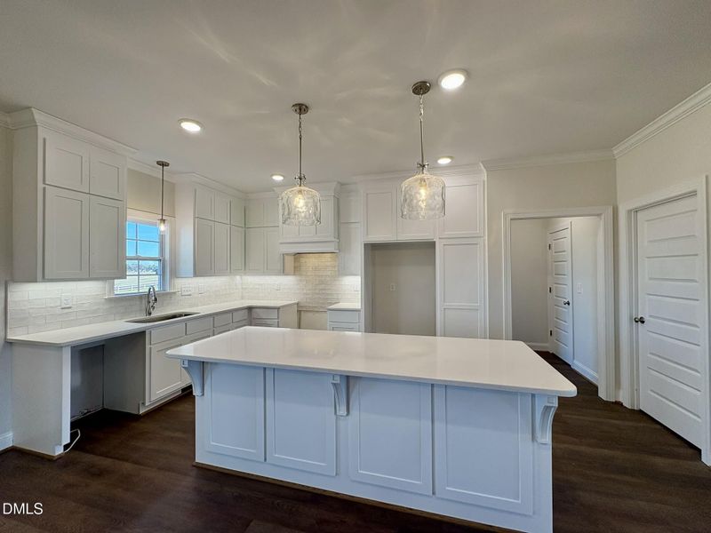 b7bc4c89-9c9e-4aa9-9705-fa3101f0da53 b7bc4c89-9c9e-4aa9-9705-fa3101f0da53