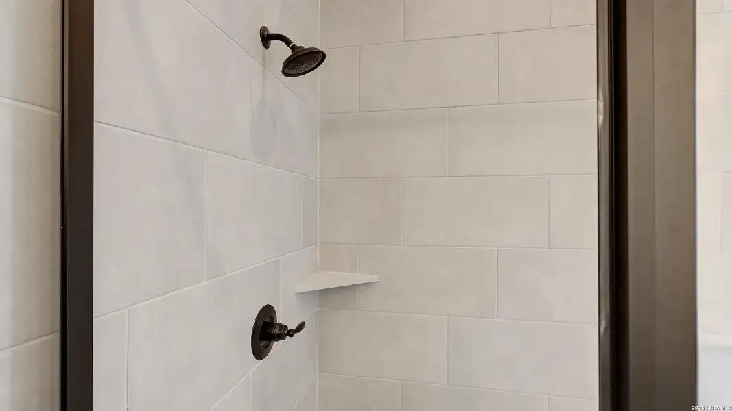Close-up of interior finishes inside a home in Ladera, San Antonio (Image 17).