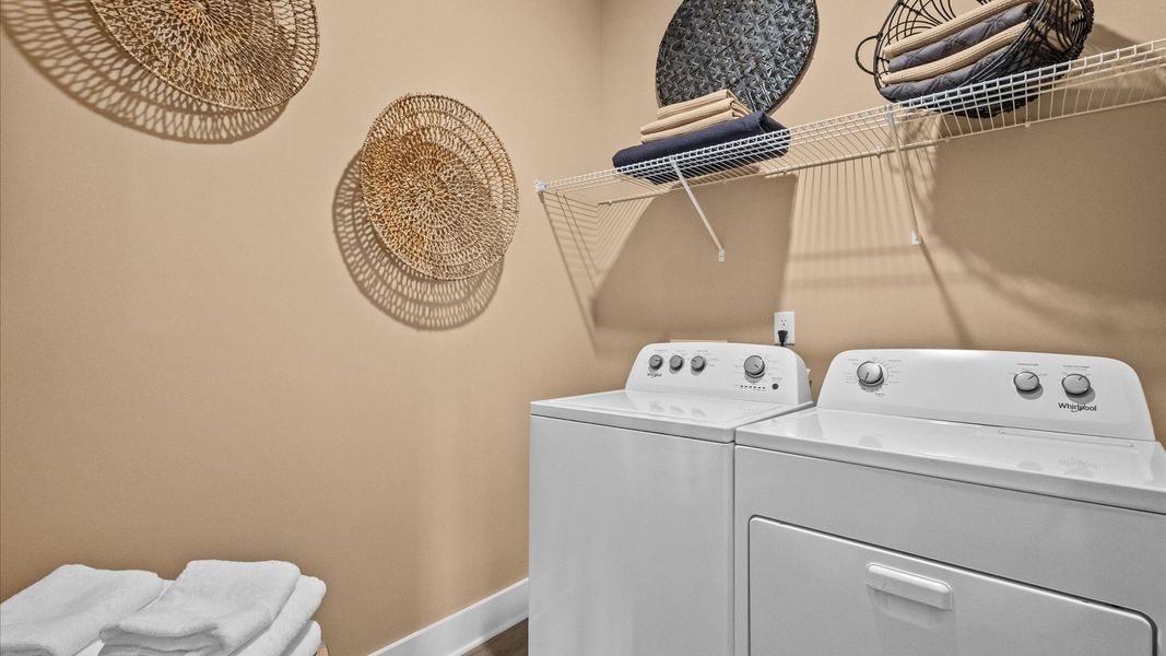 Furnished interior view inside a new home in Wells Crossing, Seneca (Image 21).