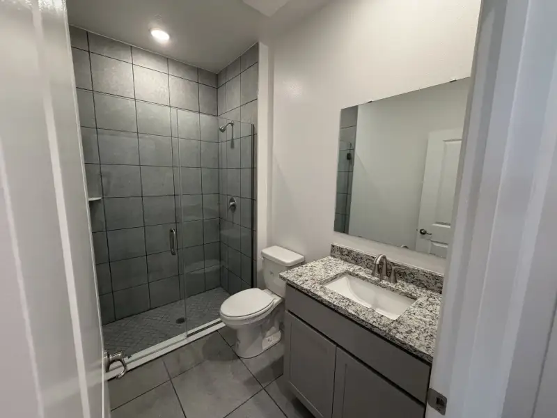 Furnished interior view inside a new home in Malabar Springs, Palm Bay (Image 7).
