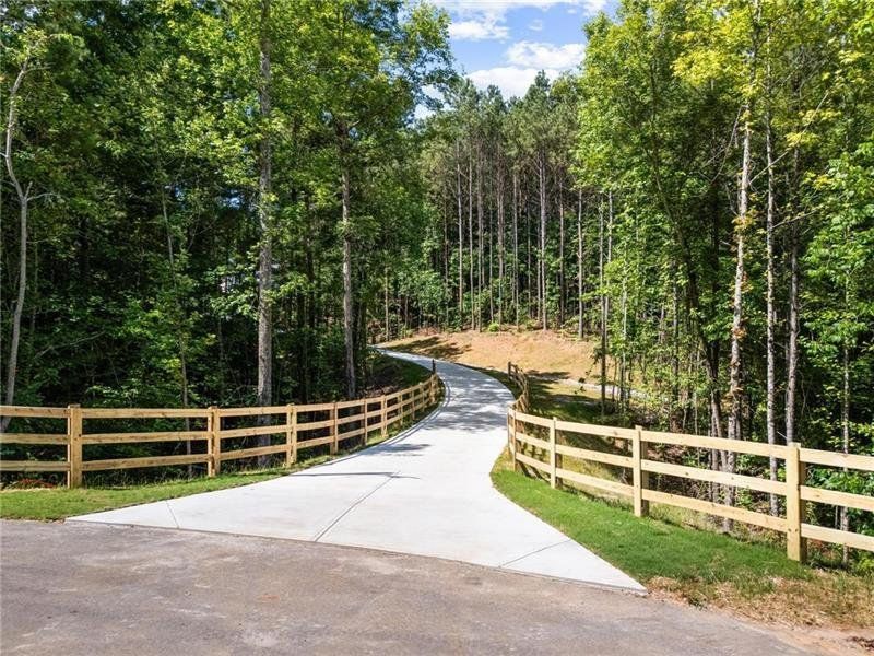 Natural landscape and outdoor views near  in Jasper (Image 34).