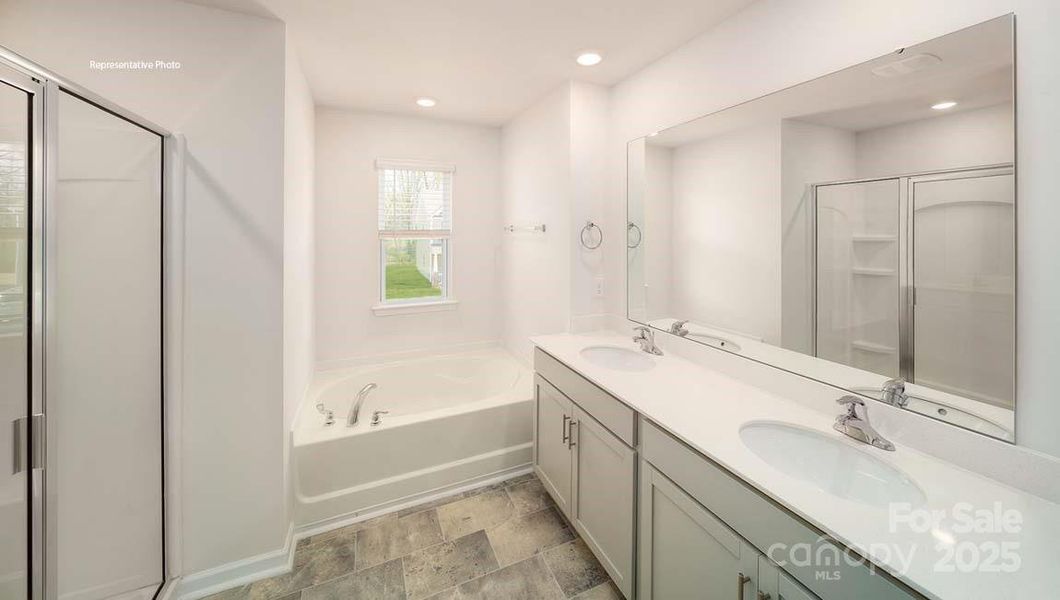 Furnished interior view inside a new home in Wallace Springs, Statesville (Image 5).