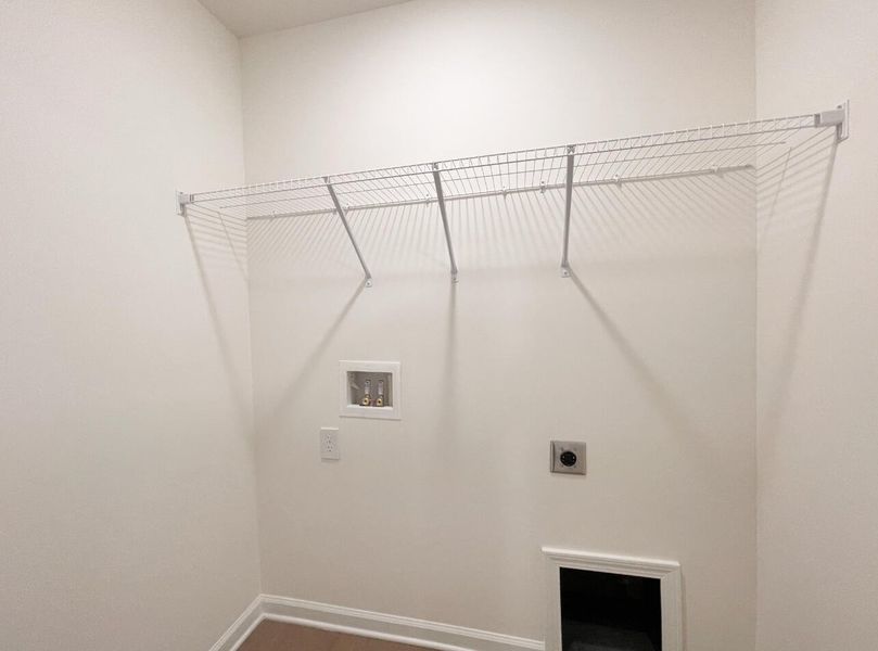 Spacious, unfurnished interior of a new home in Bellevue Townhomes, Greenville (Image 18).