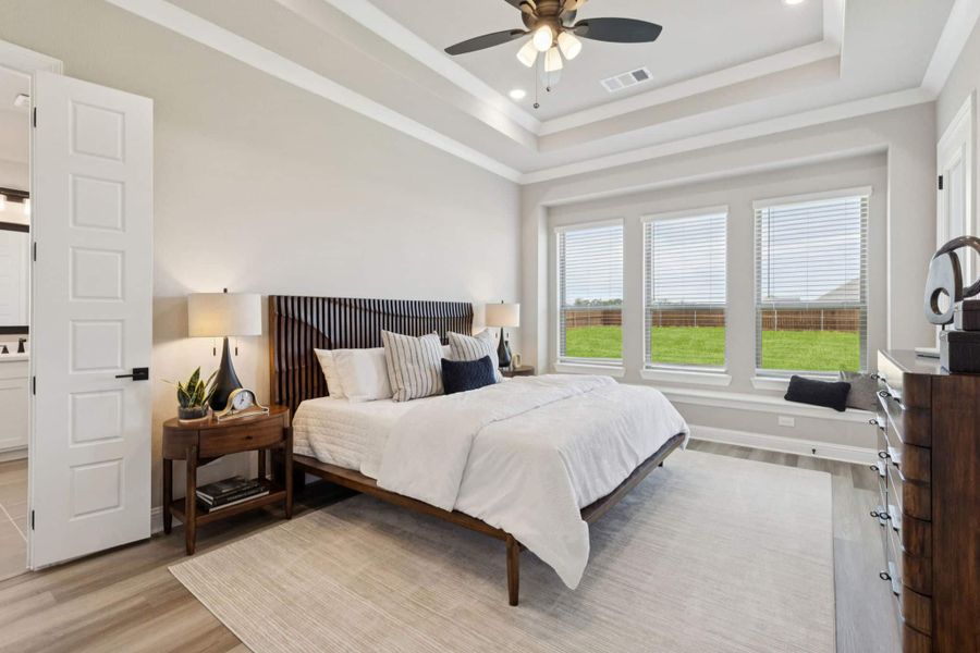 Furnished interior view inside a new home in Oaks of North Grove, Waxahachie (Image 9).