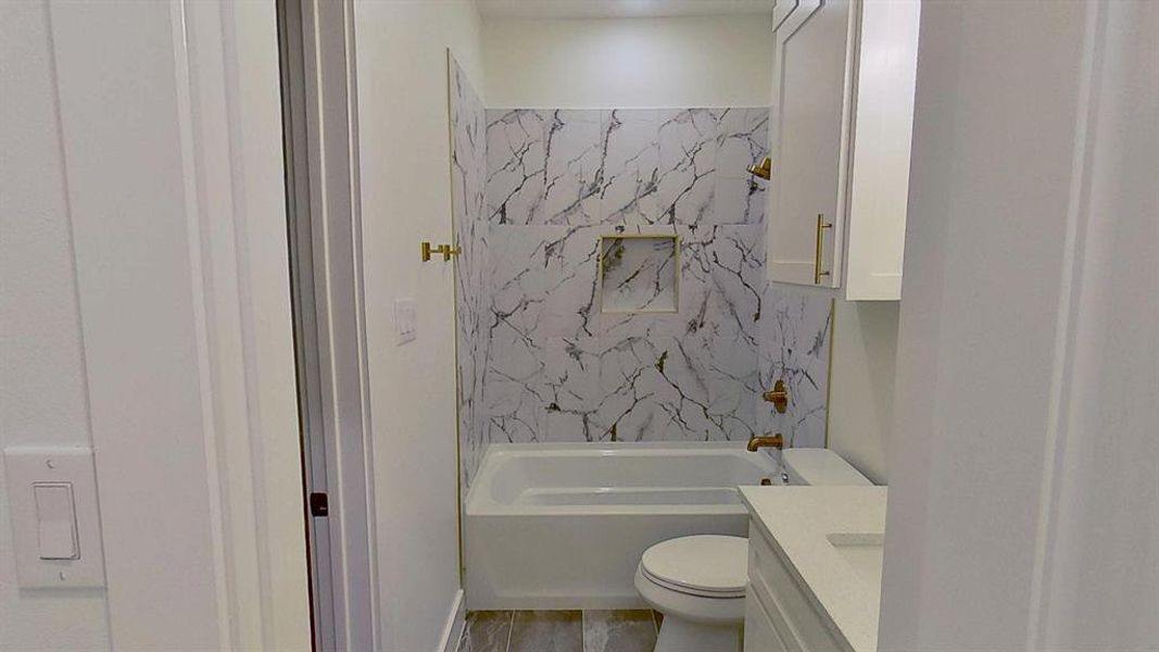 Furnished interior view inside a new home in , Mabank (Image 7). Furnished interior view inside a new home in , Mabank (Image 7).