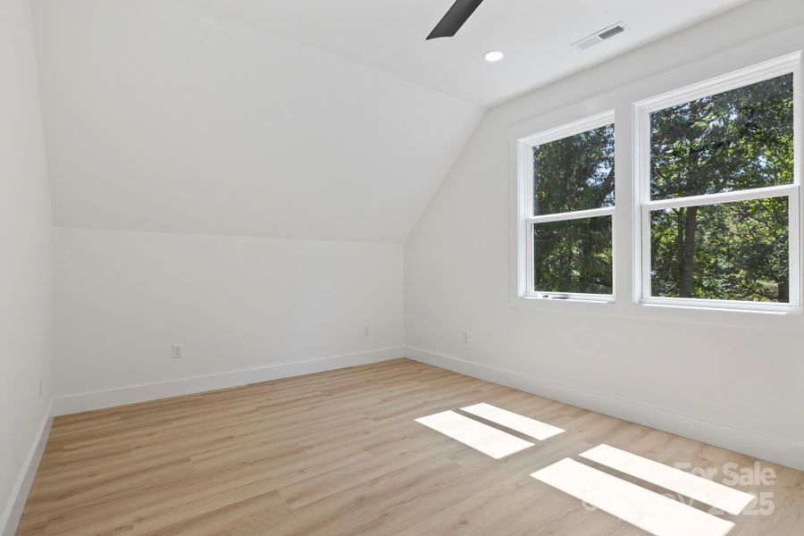 Spacious, unfurnished interior of a new home in , Flat Rock (Image 15).