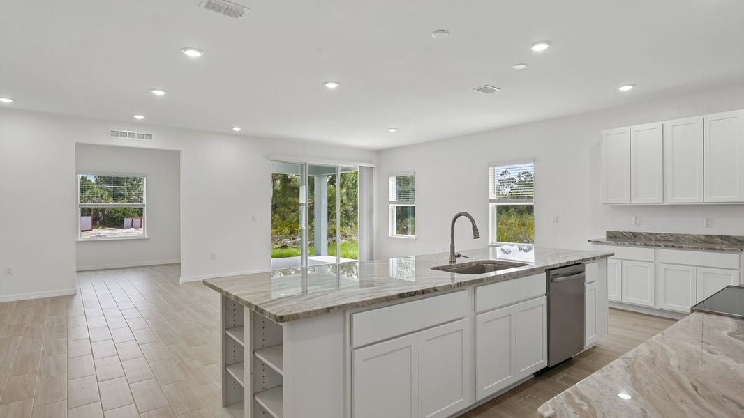Furnished interior view inside a new home in Port Charlotte, Port Charlotte (Image 7).