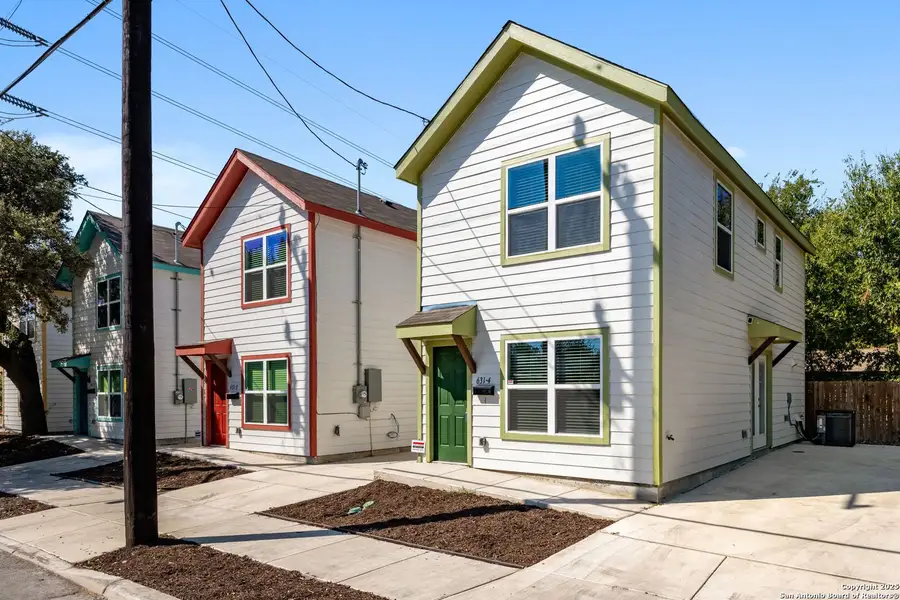 Exterior details and patio area of a home in , San Antonio (Image 2).