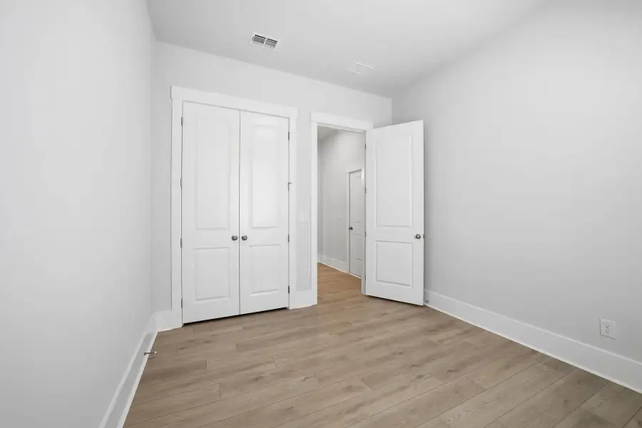 Similar Santorini floorplan. Features and finishes may vary.
