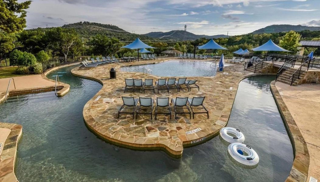 Image 18 of a home in Rough Hollow The District. Image 18 of a home in Rough Hollow The District.