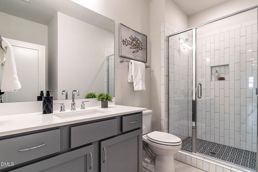 401_STABLE_VALLEY_INTERIOR_46