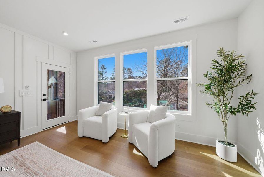 Sitting 459 Sitting 459